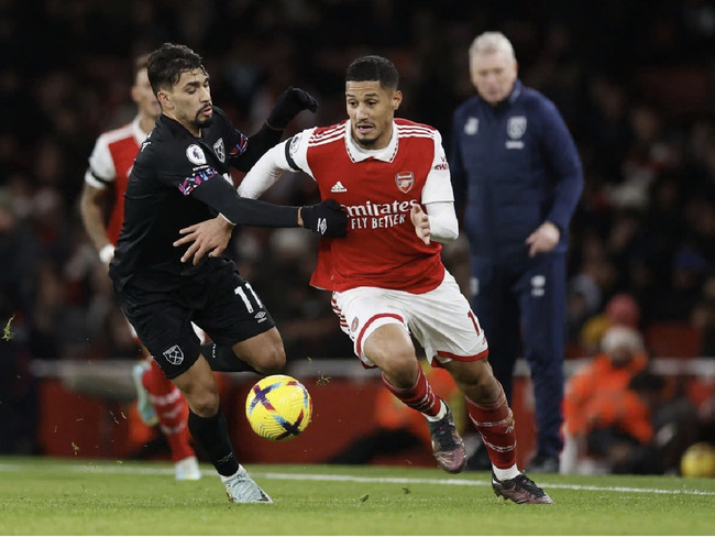 Màn đụng độ West Ham vs Arsenal