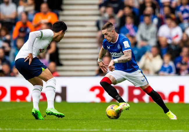 Màn đụng độ Rangers vs Tottenham