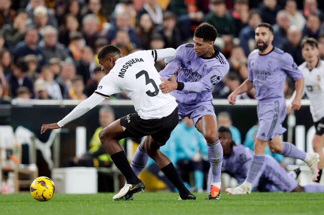 Màn đụng độ Valencia vs Real Madrid